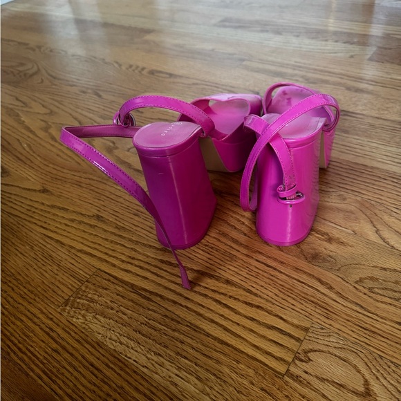 Barbie core hot pink platform heels - Picture 3 of 4